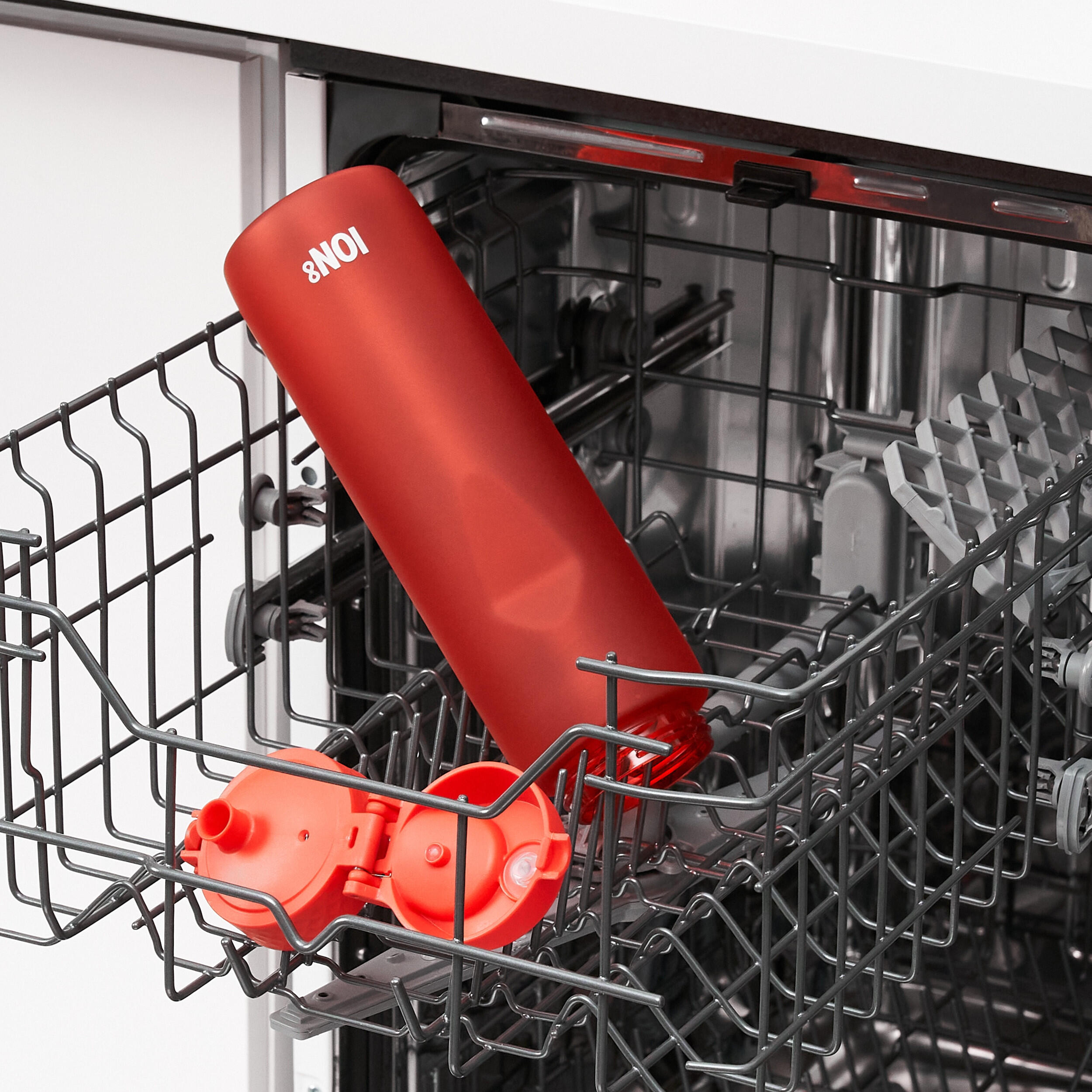 Duży bidon 1L ION8 BPA Free 6/8