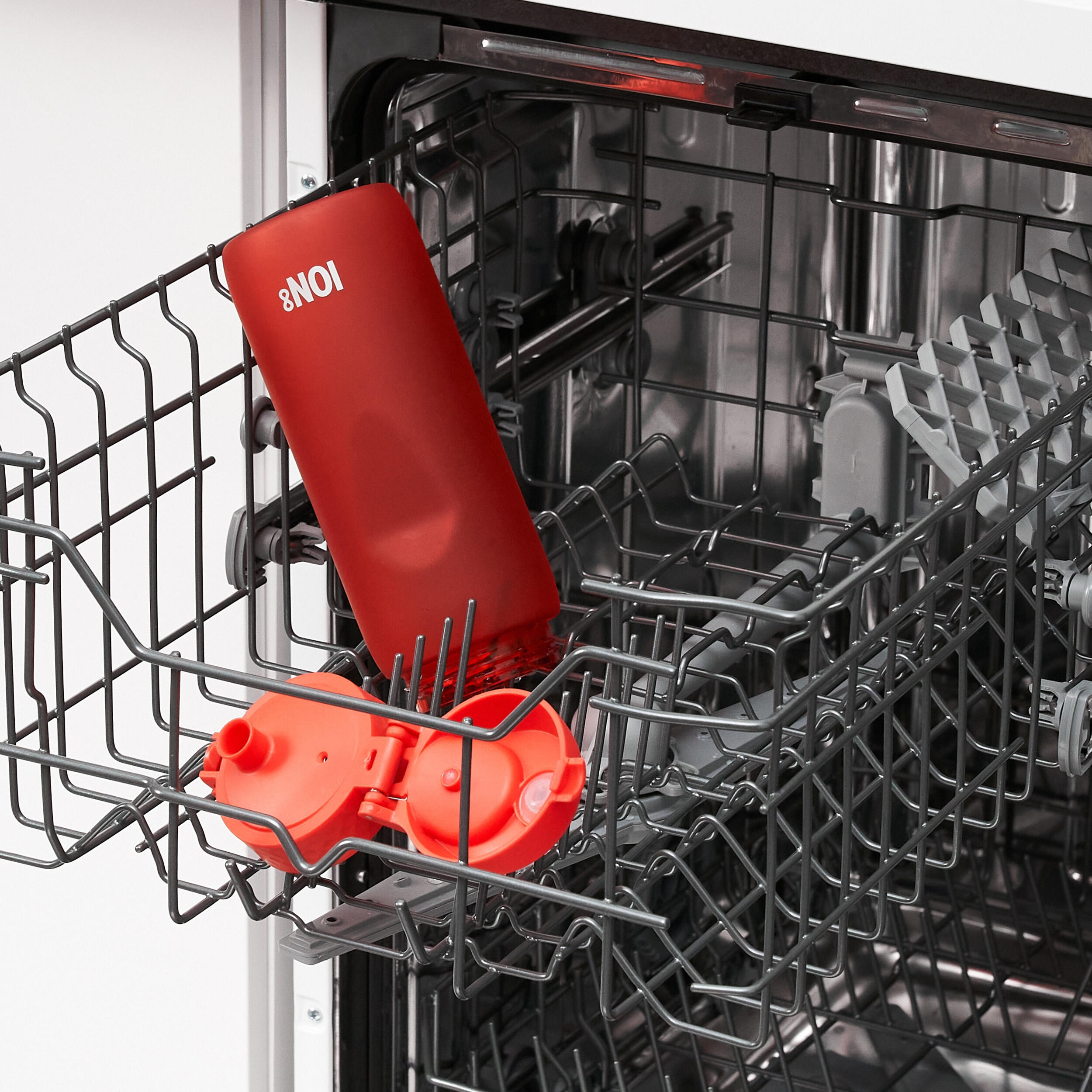Bidon na wodę ION8 BPA Free 750ml 6/8
