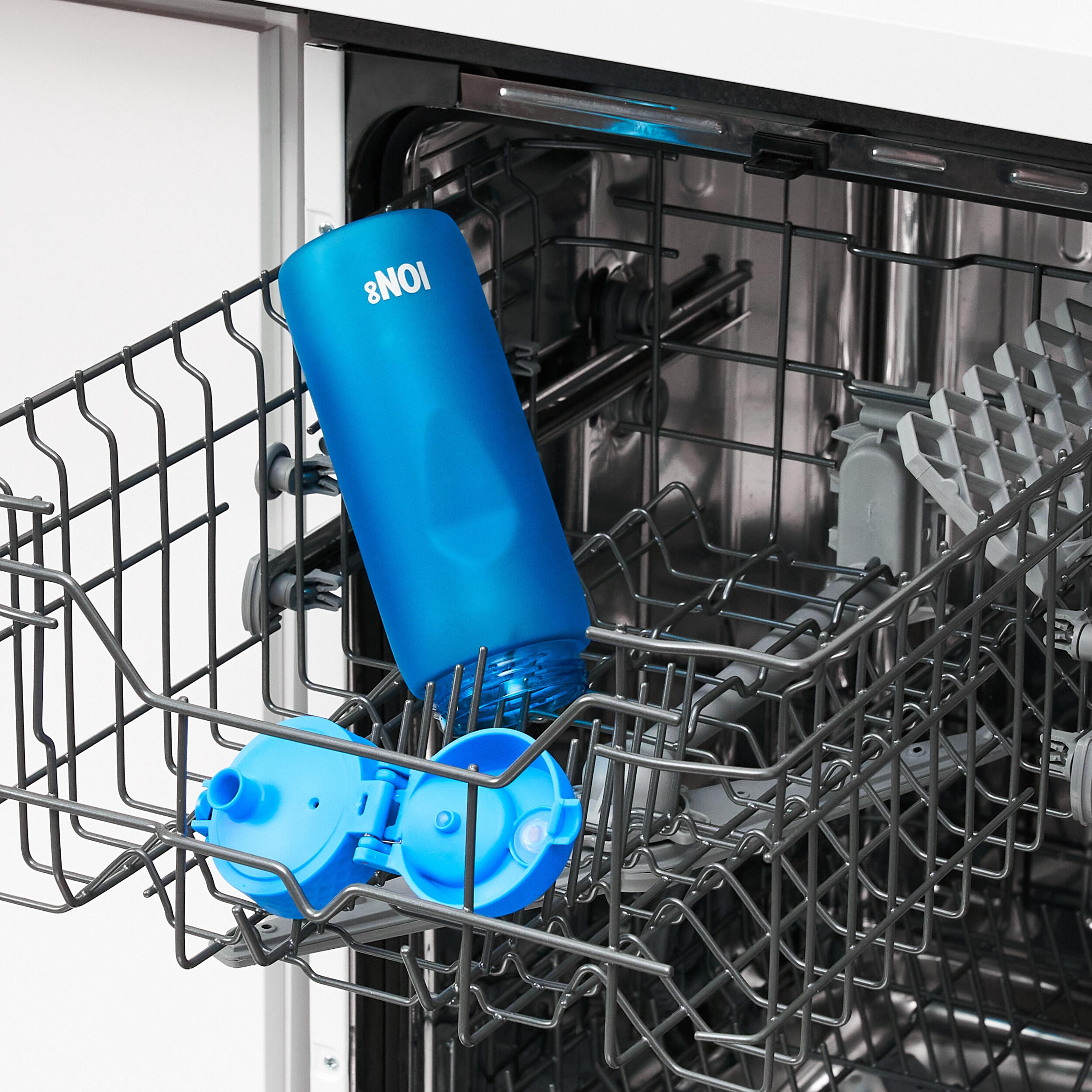 Bidon na wodę ION8 BPA Free 750ml 6/8