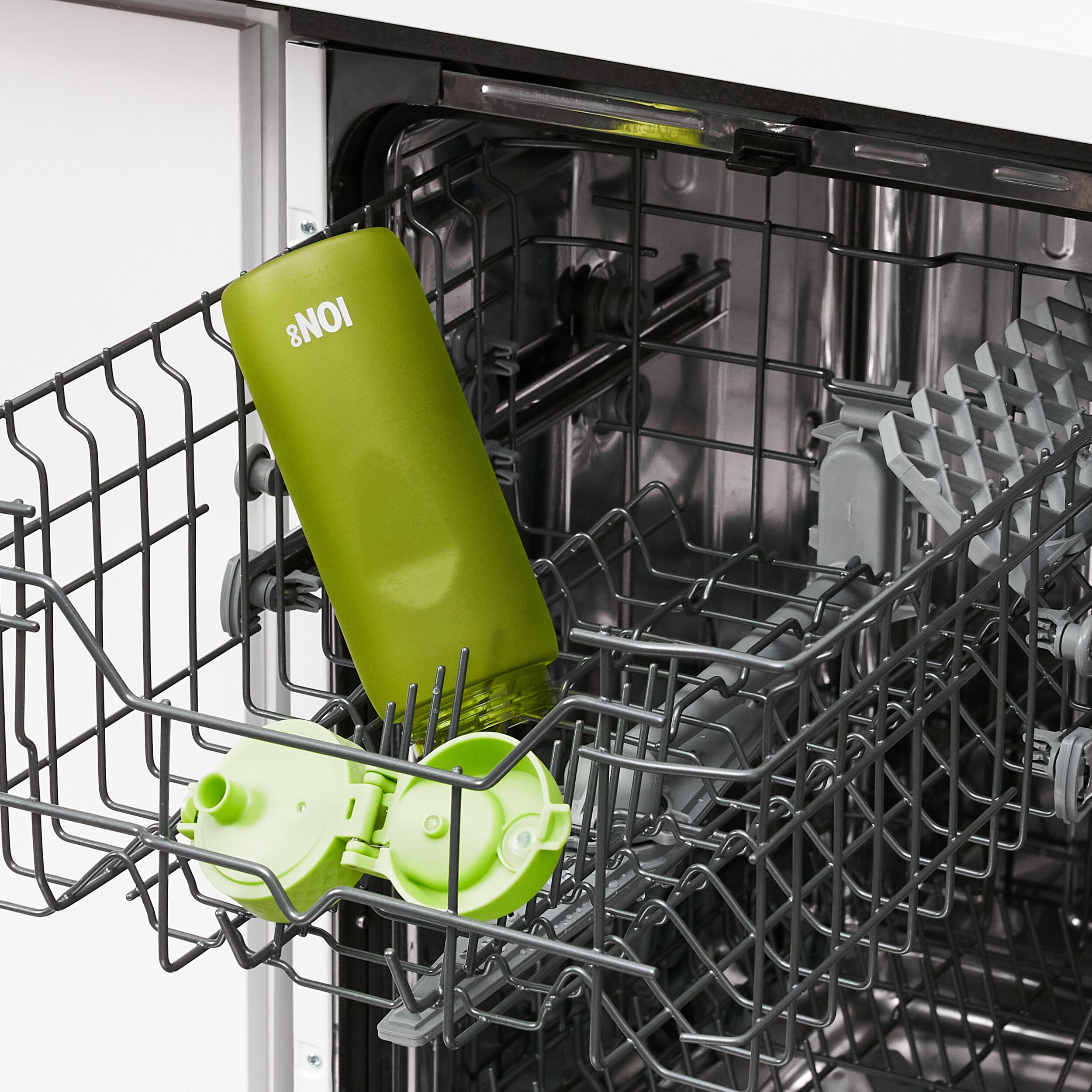 Bidon na wodę ION8 BPA Free 750ml 6/8