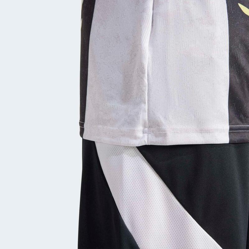 Předzápasový dres Juventus 24/25