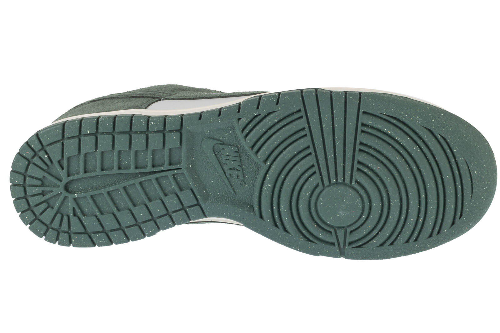Baskets Femme Nike Dunk Low 4/4