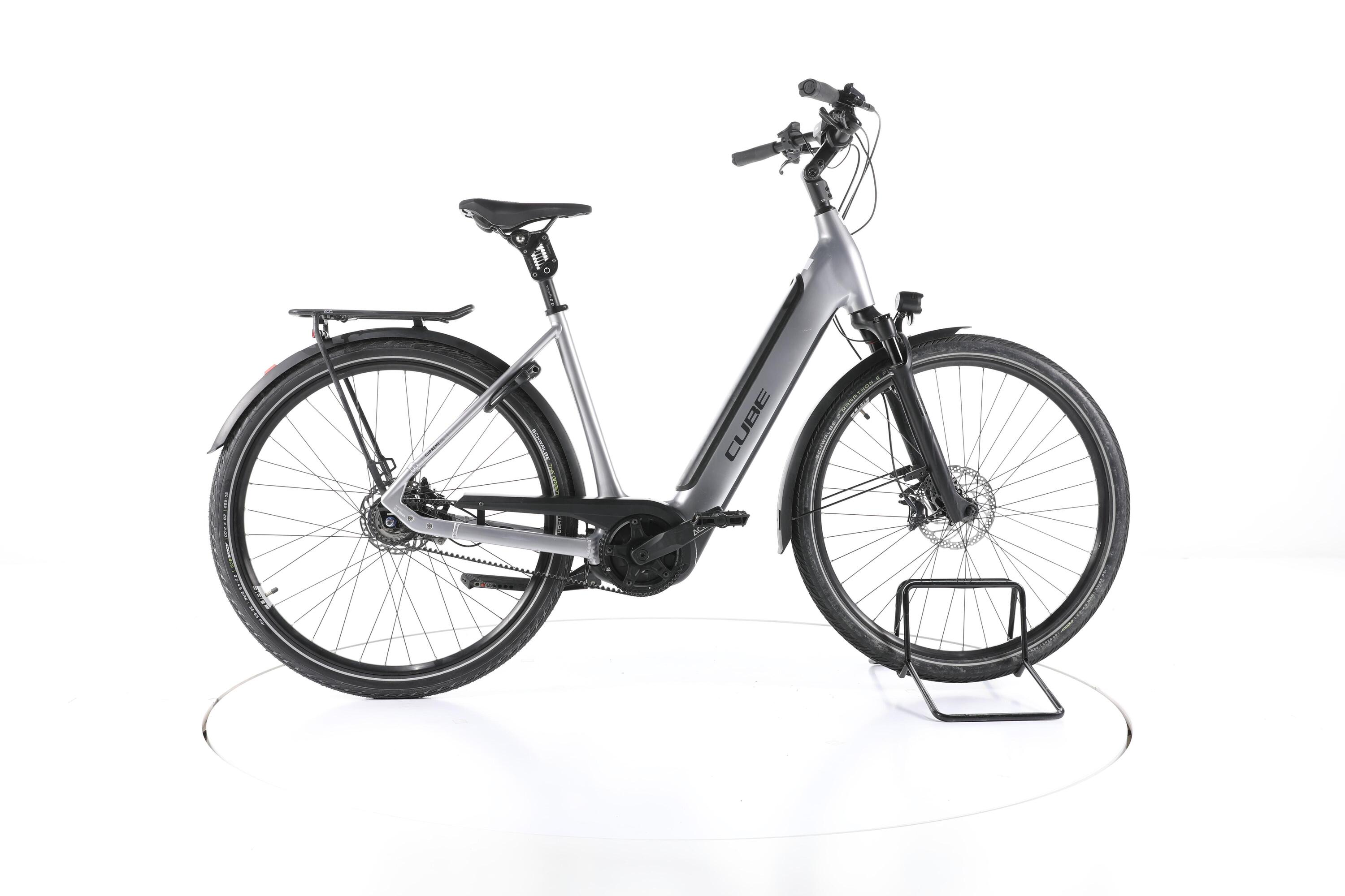 CUBE Refurbished - Cube Supreme RT Hybrid SL City E-Bike Lage instap  - Zeer goed