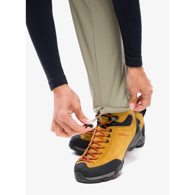 Pantaloni softshell pentru femei Marmot Scree