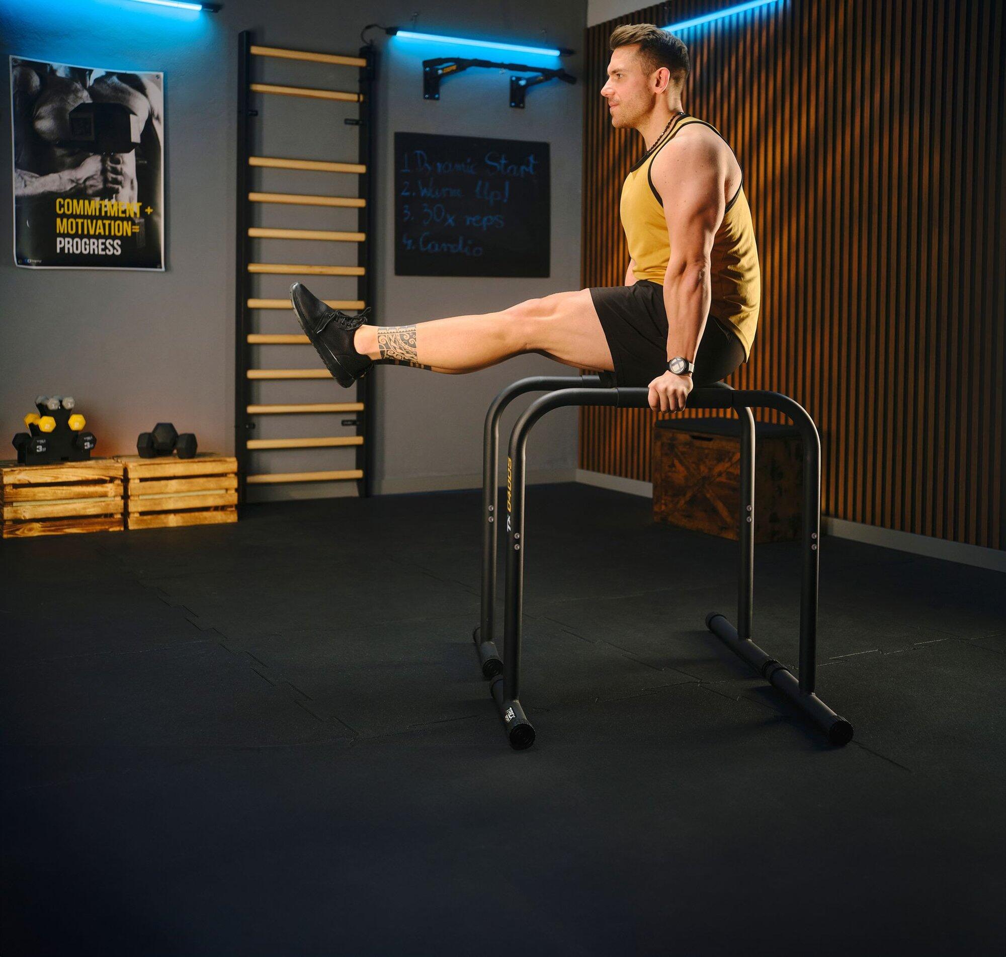 Verstelbaar dip station Trex Sport TX-040DS voor dips 200 kg 7/7