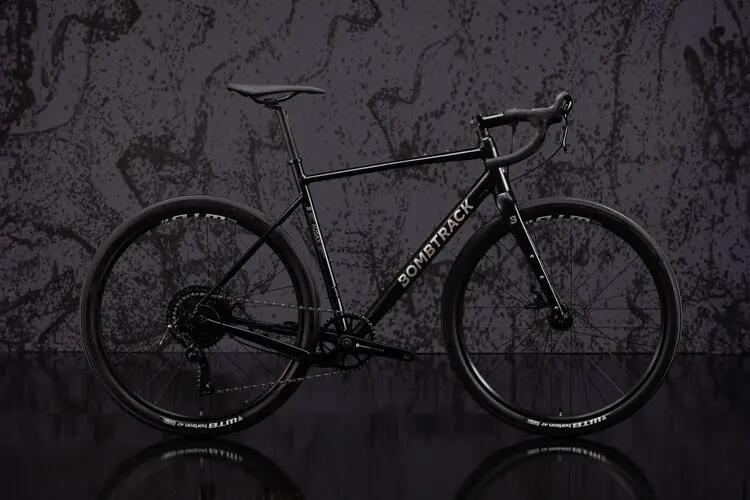 Rennrad Bombtrack Audax AL 7/7