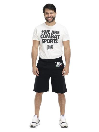 Completo set da uomo composto da t-shirt e pantaloncini Leone Basic