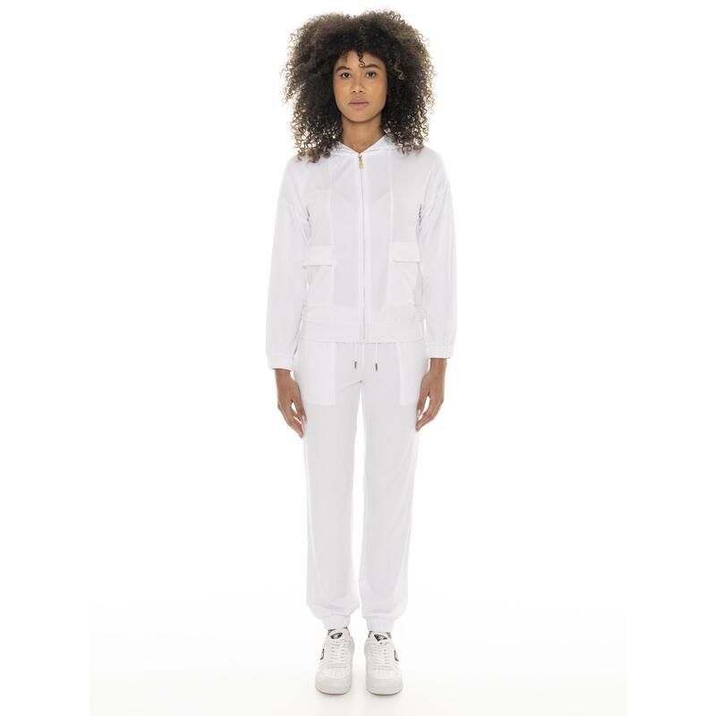 24d03158-dc39-40d7-80de-133033d5ba66_c4