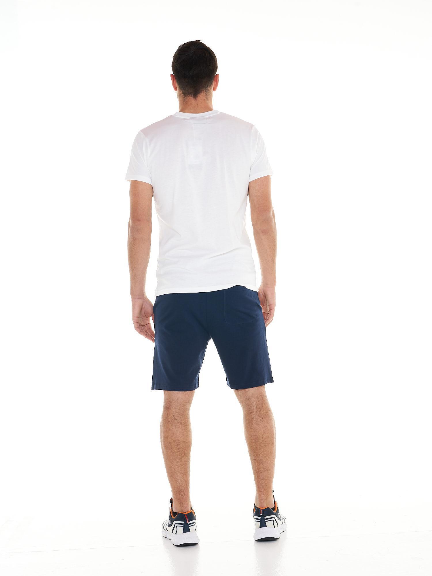 Conjunto masculino completo composto por camiseta e shorts Leone Basic 4/7
