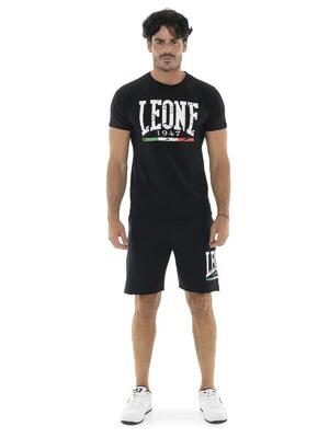 Complete herenset bestaande uit vintage leone basic t-shirt en korte broek