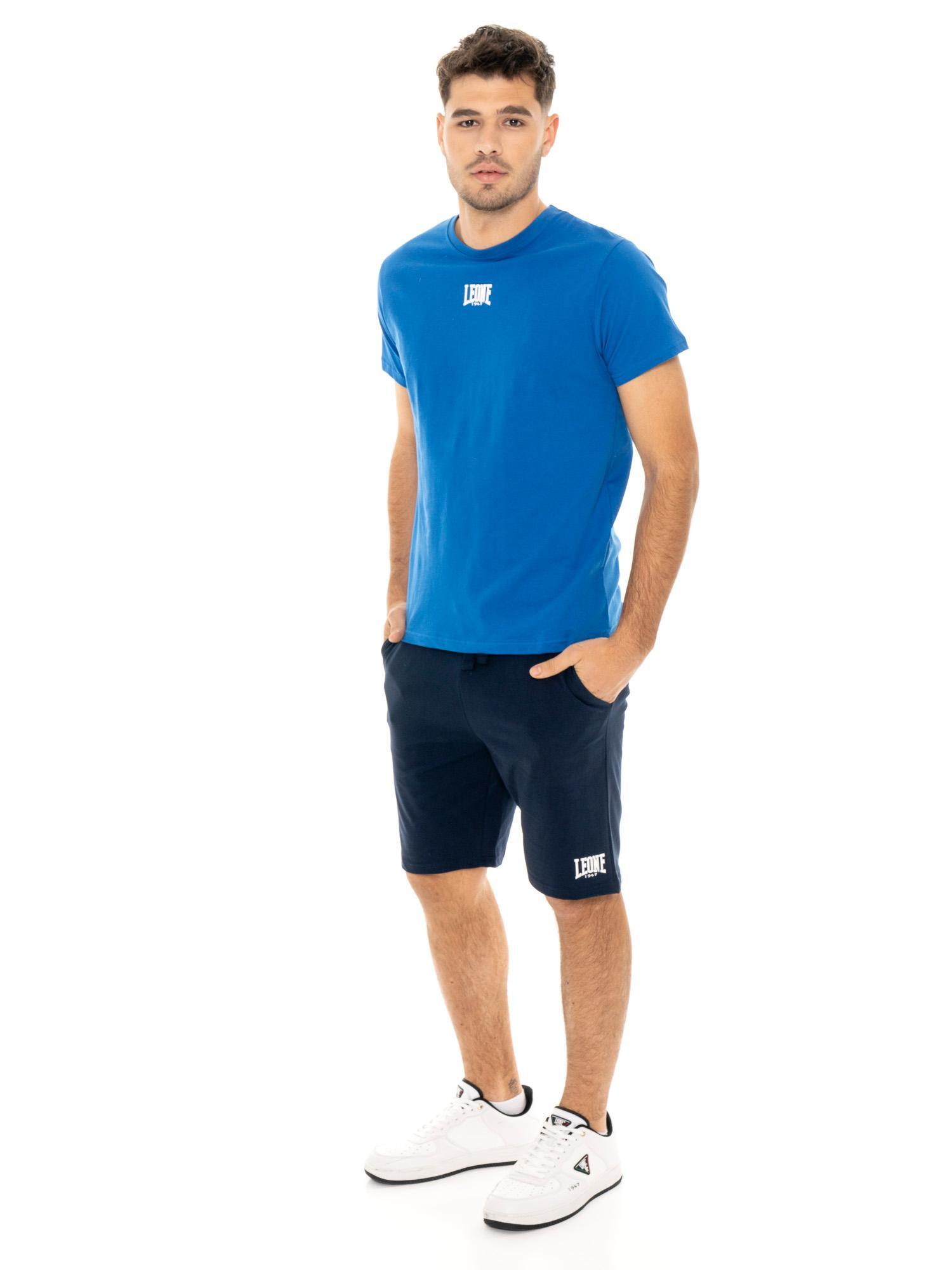 Ensemble complet homme composé du t-shirt et du short Leone Basic 2/7