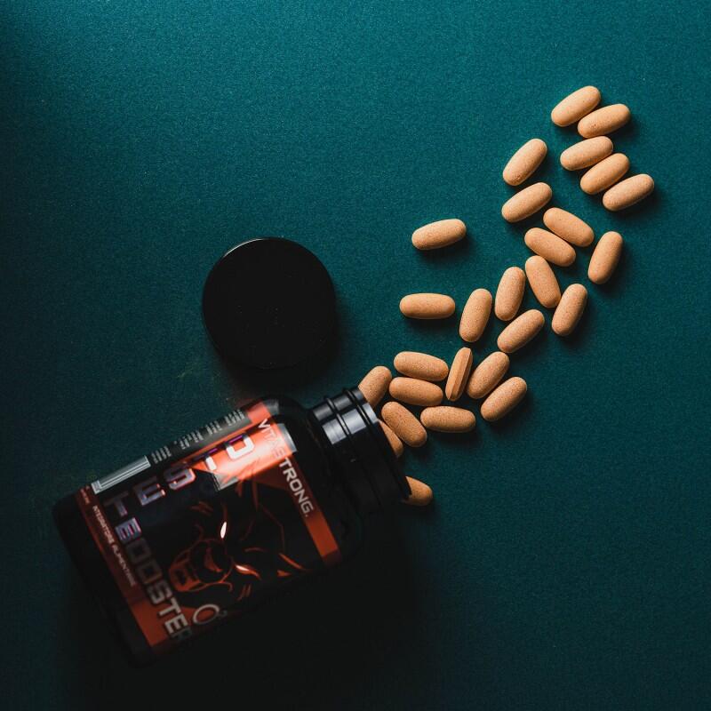 TESTOBOOSTER Vitastrong  - Azione Rapida e Potente, -  Tribulus, Ashwaganda 3/6