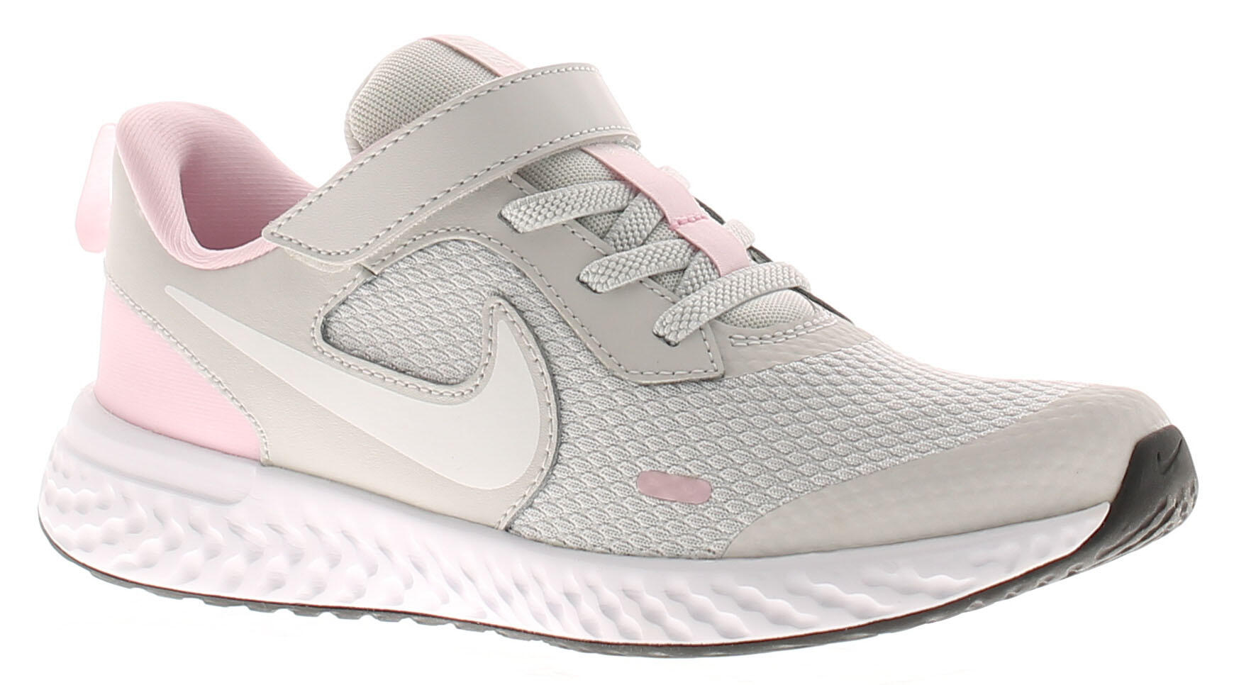 nike junior trainers