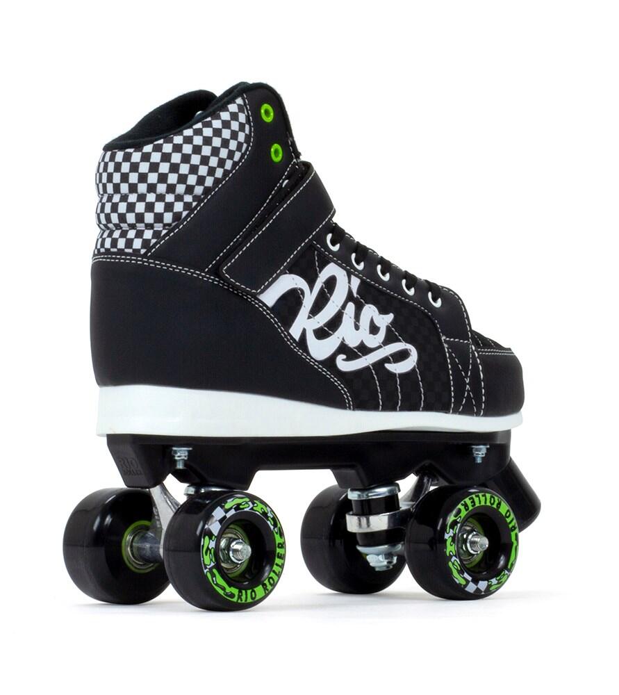 Mayhem II Black Quad Roller Skates 3/4