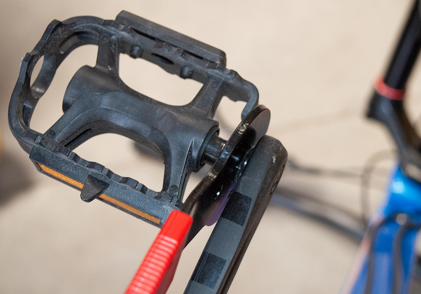 Kit de reparo de bicicletas com 26 ferramentas 4/5