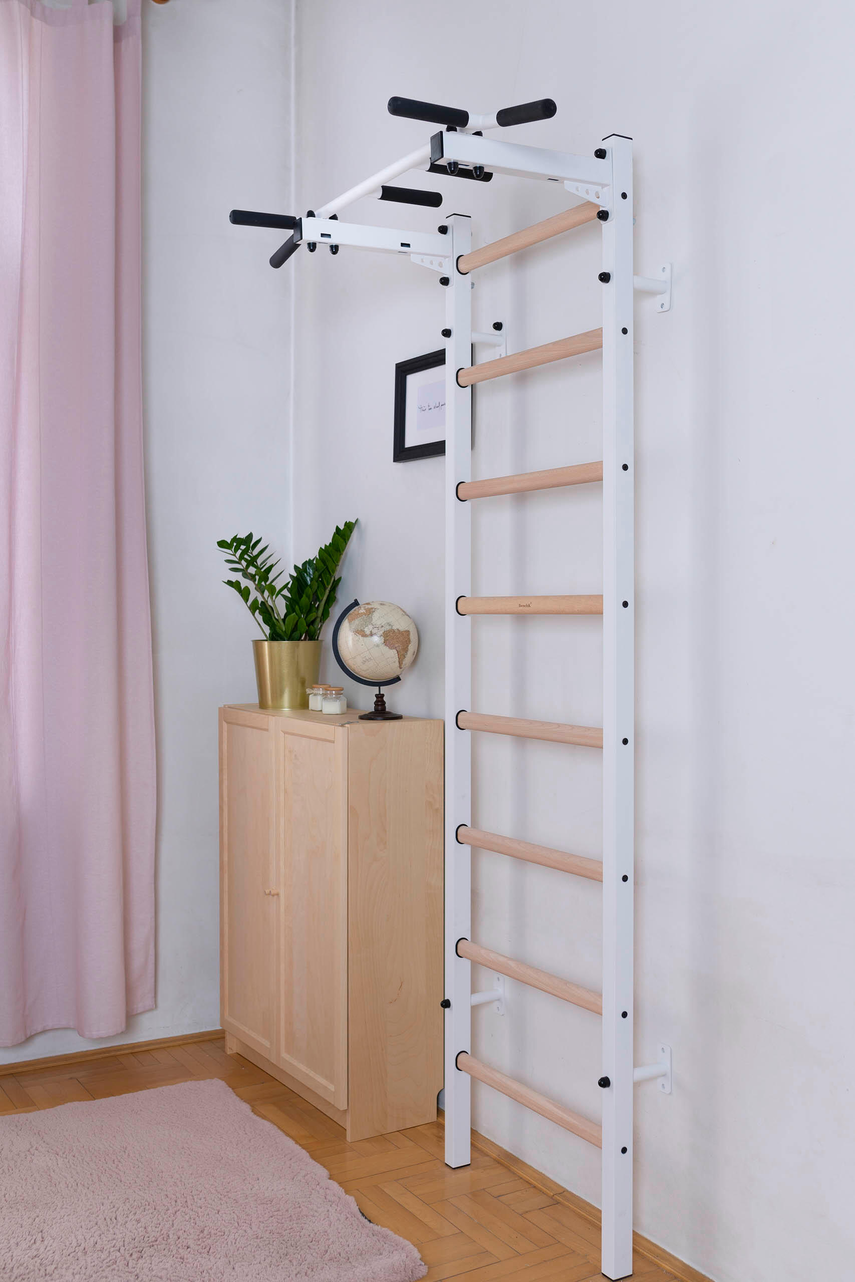 221W" stretcher BenchK 2/7