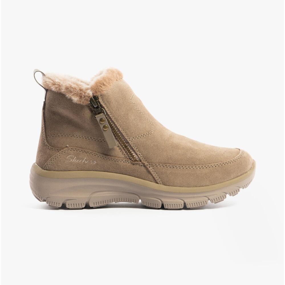SKECHERS picture