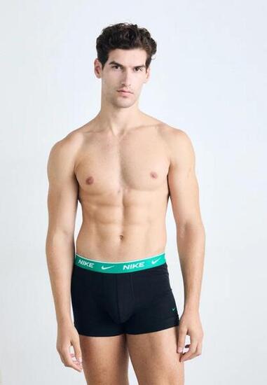NIKE TRUNK 3PK