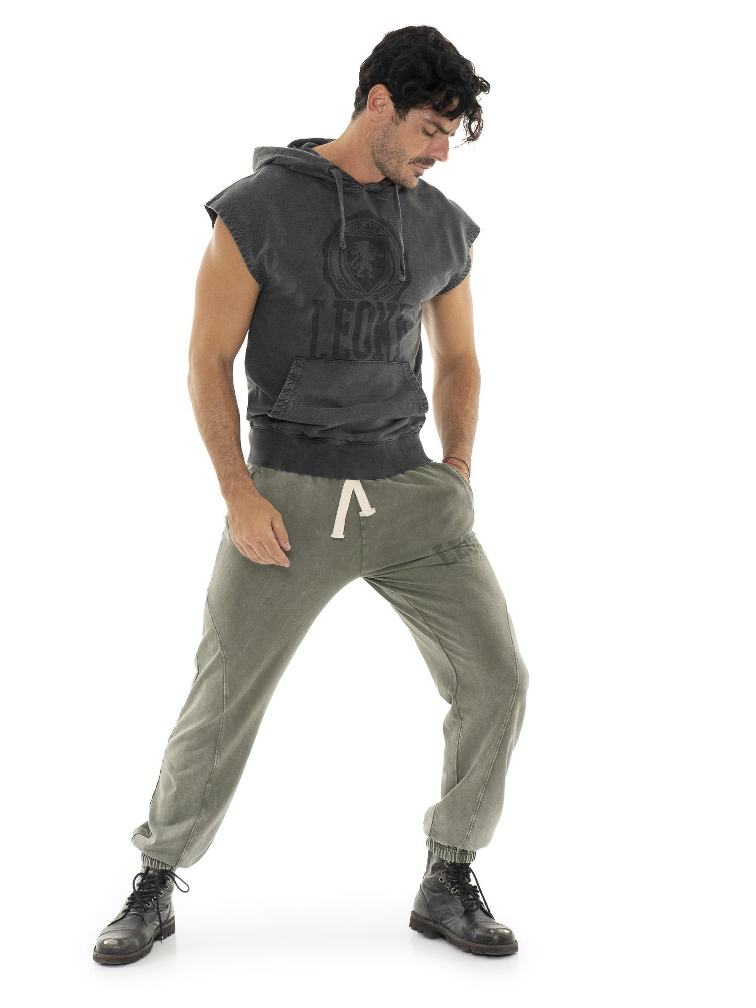 Pantalón de hombre sin percha en tejido Leone Old Wash 5/5