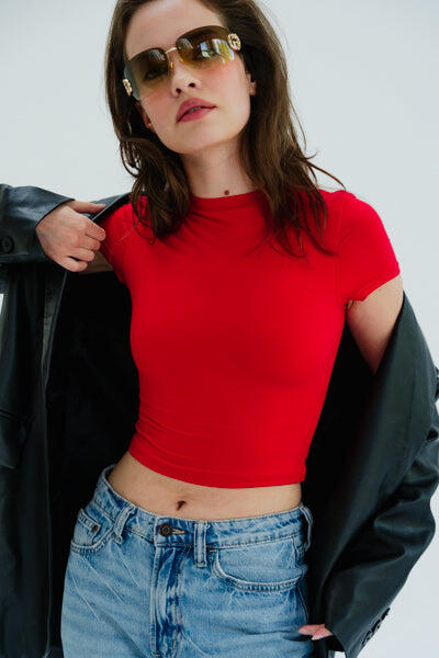 Koszulka sportowa do jogi Moonholi Timeless z krótkim rękawem