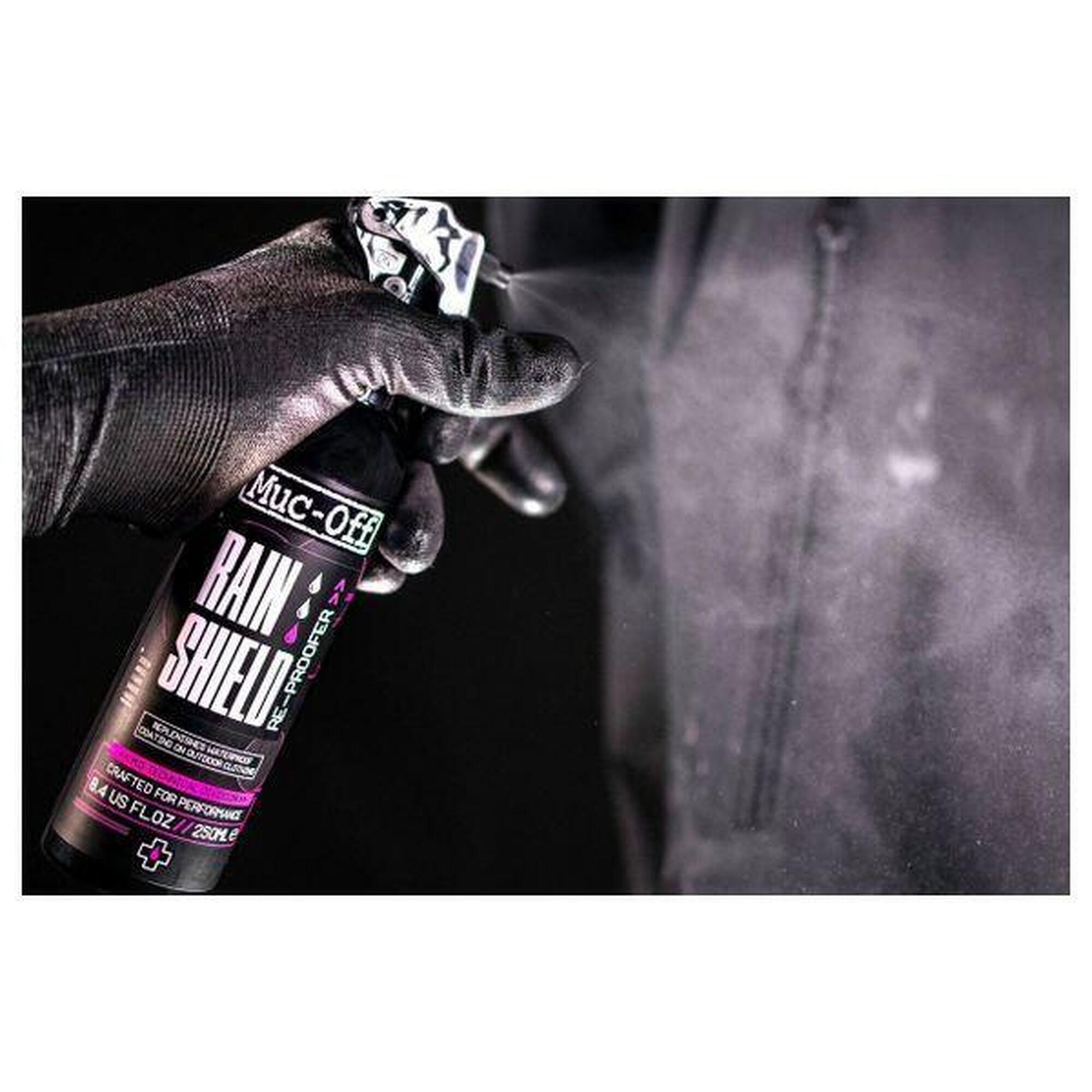 Spray Imperméabilisant Vêtements Muc-Off Rain Shield Re Proofer 250ml