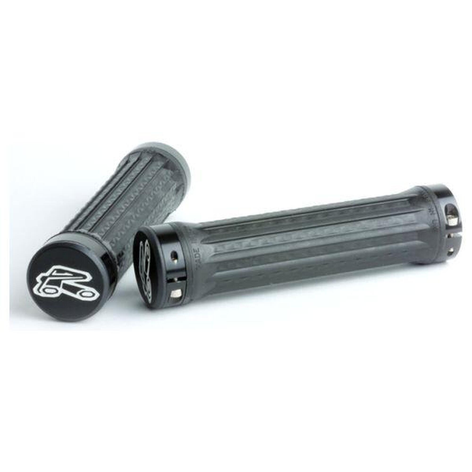 Poignees Lock-on RENTHAL TRACTION Medium Gris      3000€ 3900€ -23%    * La vente débute le 03/07/2025    RENTHAL Poignees Lock-on RENTHAL TRACTION Medium GrisVendu exclusivement en ligne   