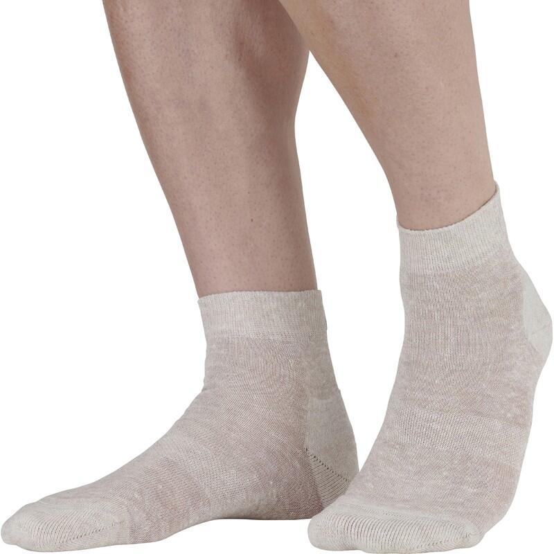 Chaussettes basses en lin et coton. 2/5