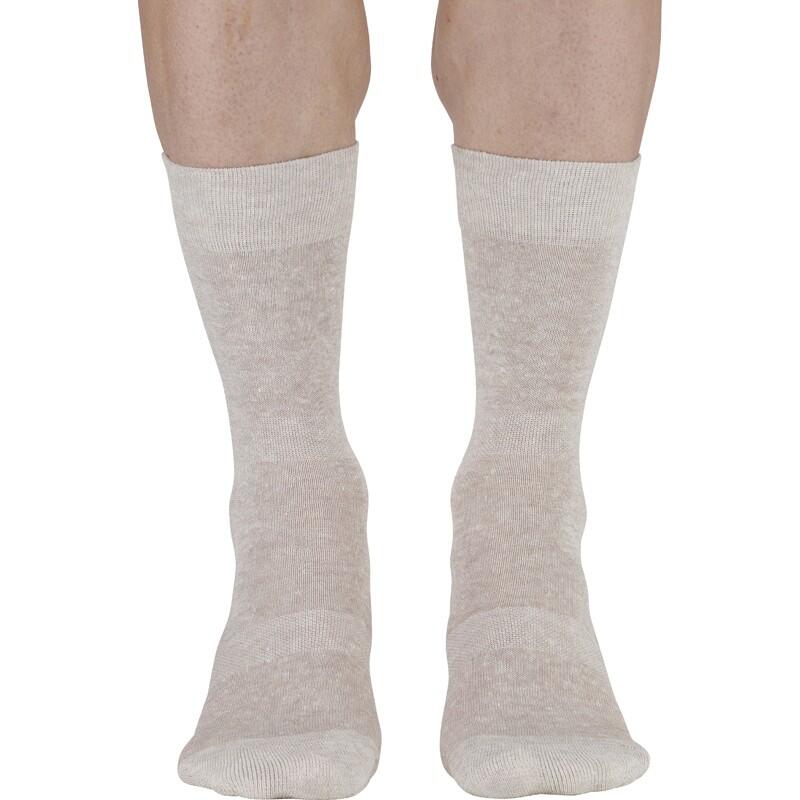 Chaussettes en lin et coton.