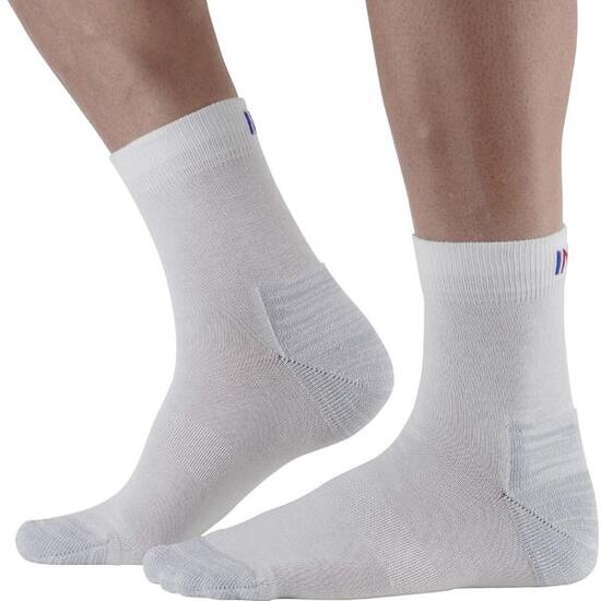 Chaussettes basses en coton bio.