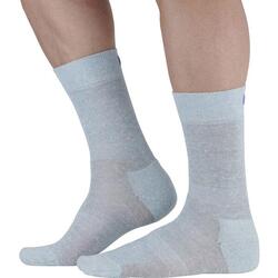 Chaussettes en lin et coton.