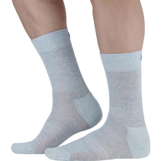 Chaussettes en lin et coton.