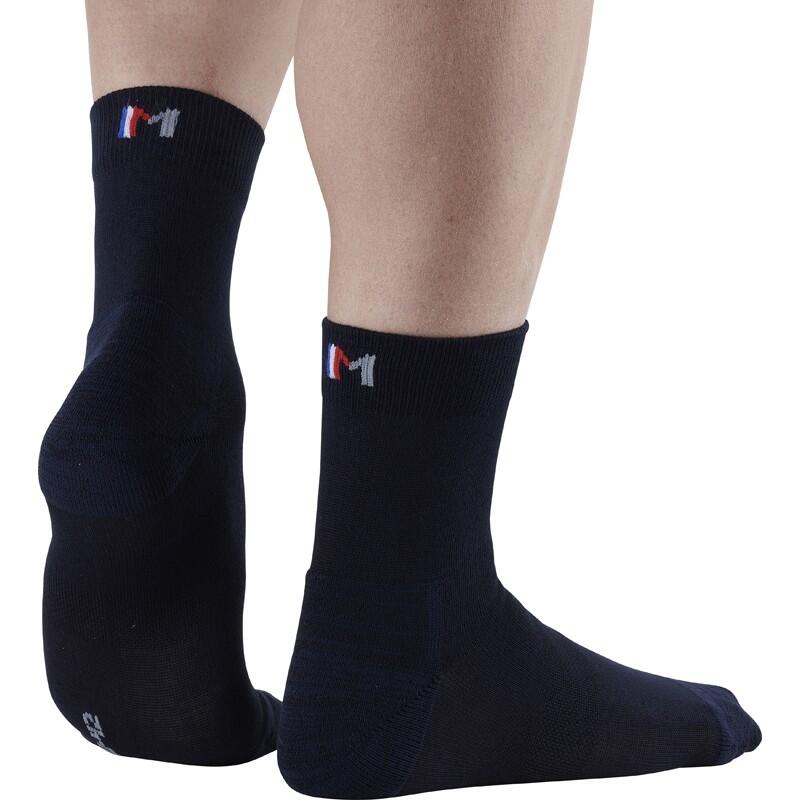 Chaussettes basses en coton bio. 4/5