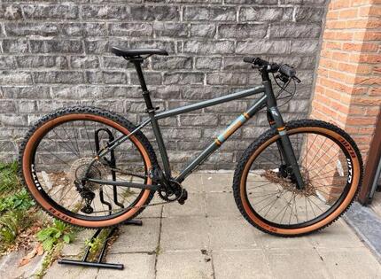 Tussen Particulieren - Breezer Thunder Large MTB fiets