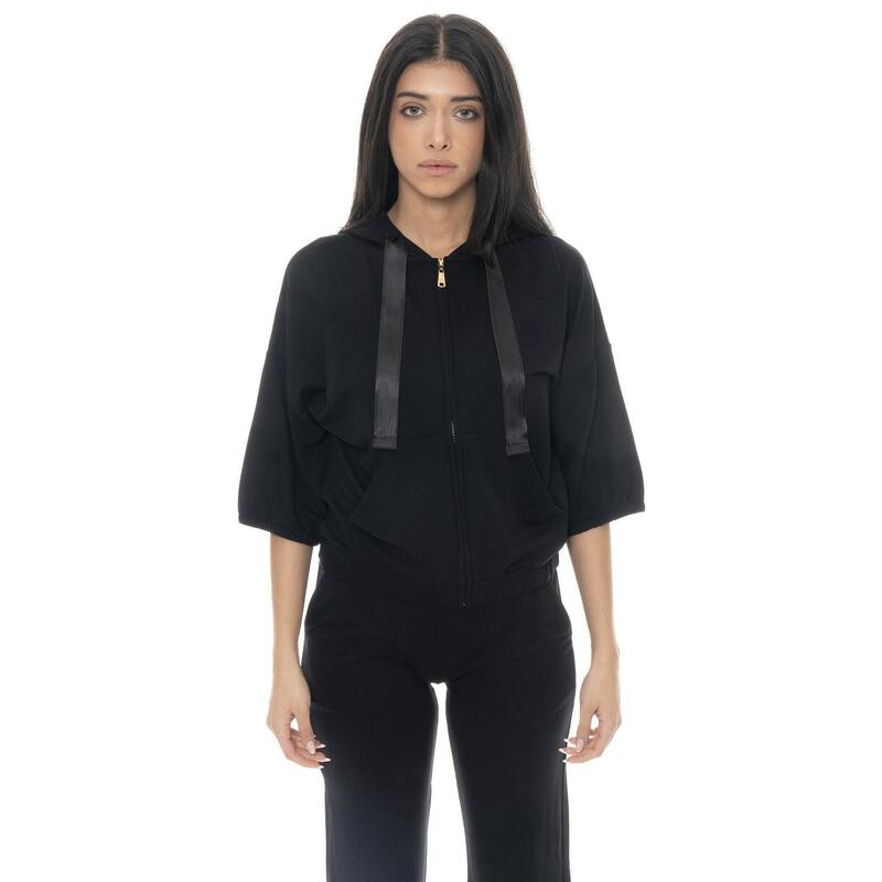 15c59686-6628-4e72-8111-0720d2cdc597_c1