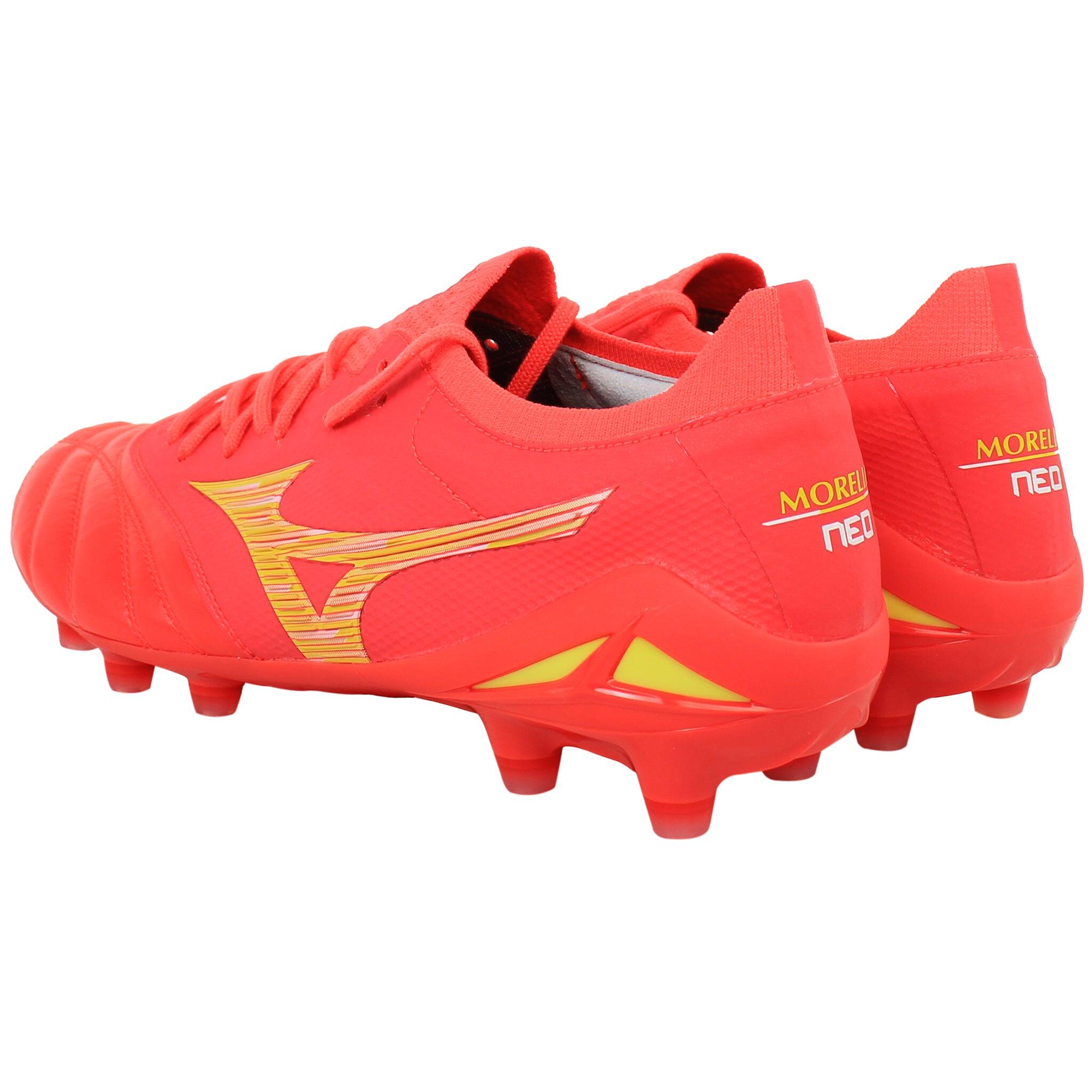 Mizuno Morelia Neo IV Beta Japan Mens Red Football Boots | Decathlon