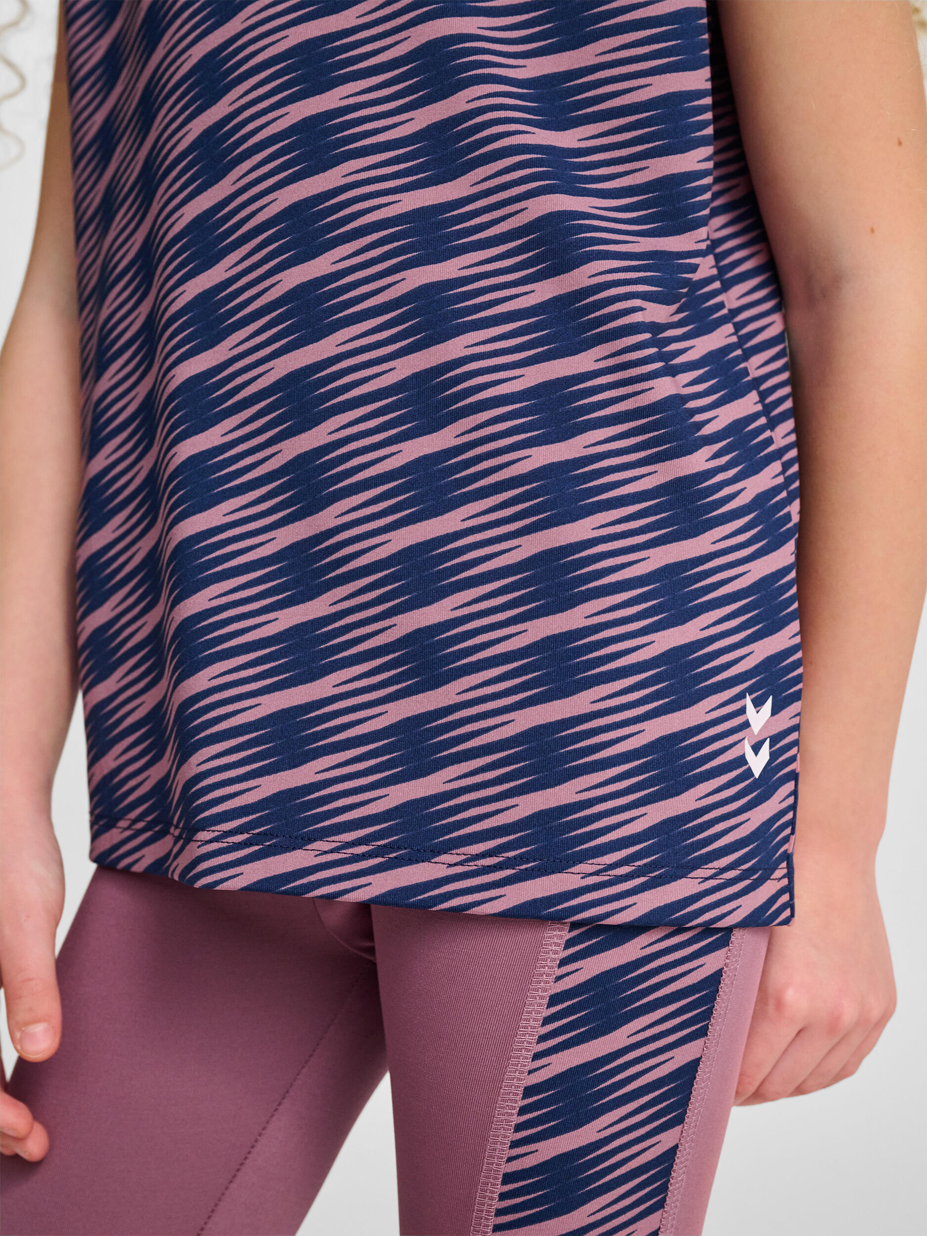 T-shirt da bambina Hummel Mix 4/7
