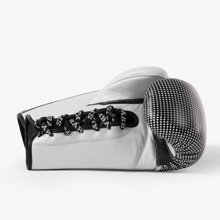 SPARBAR SB1 LACED BOXING GLOVE WHITE 12 Oz Decathlon SPARBAR SB1 LACED BOXING GLOVE WHITE 12 Oz Decathlon