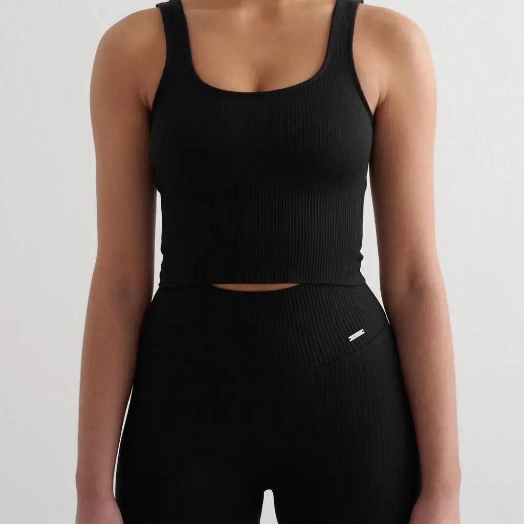Women's Bralette Ribbed Seamless Medium Support Removable Pads Black