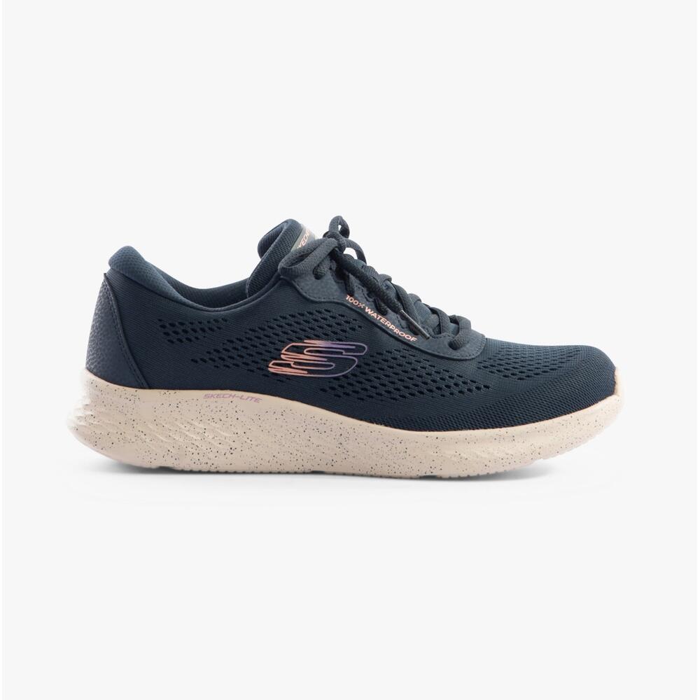 150198/nvy Womens Sports Low Top Lace Up Trainers 1/7