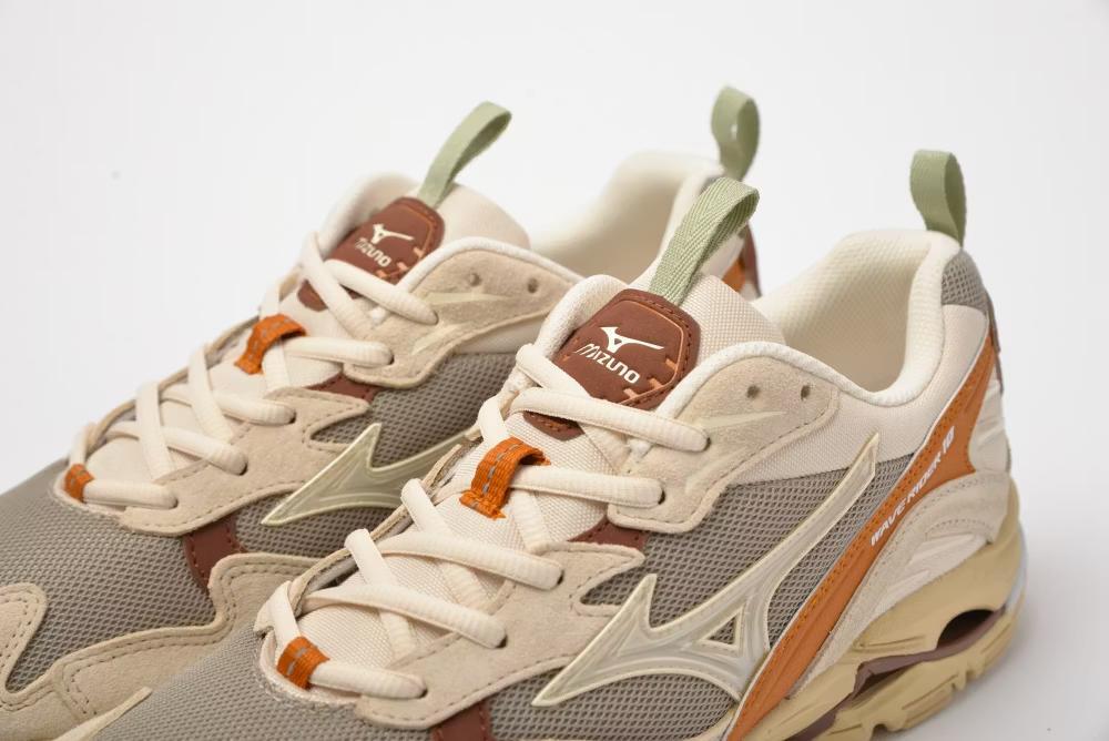 Buty Mizuno Wave Rider 10 Premium 5/6