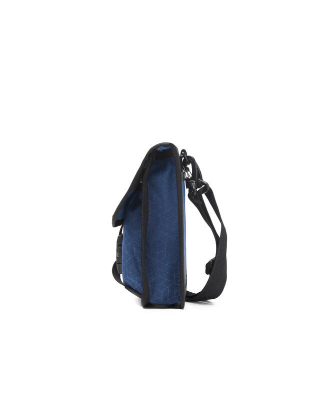 CATERPILLAR CAT Rhett Utility Bag 84717 – Navy Heat Embossed 504 3/3