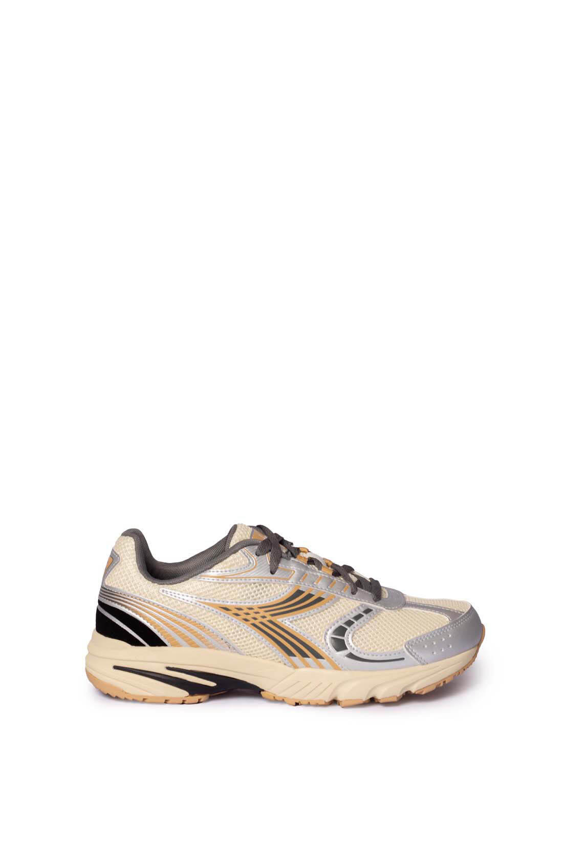 DIADORA picture