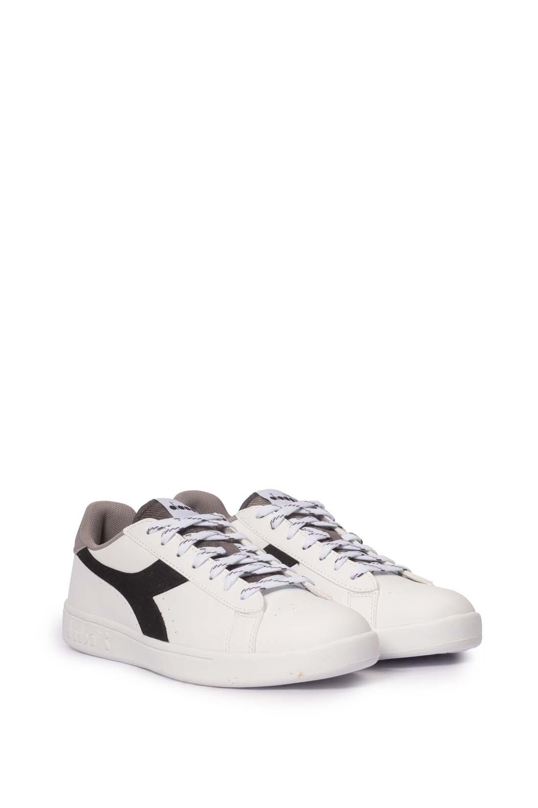 DIADORA picture