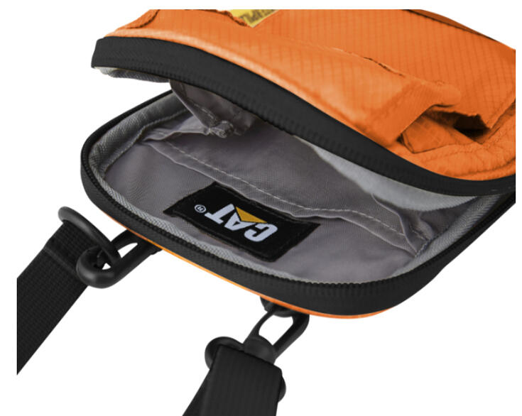 Cat Borsello Urban Mountaineer line Pollux Small Pouch Orange Pepper 3/3