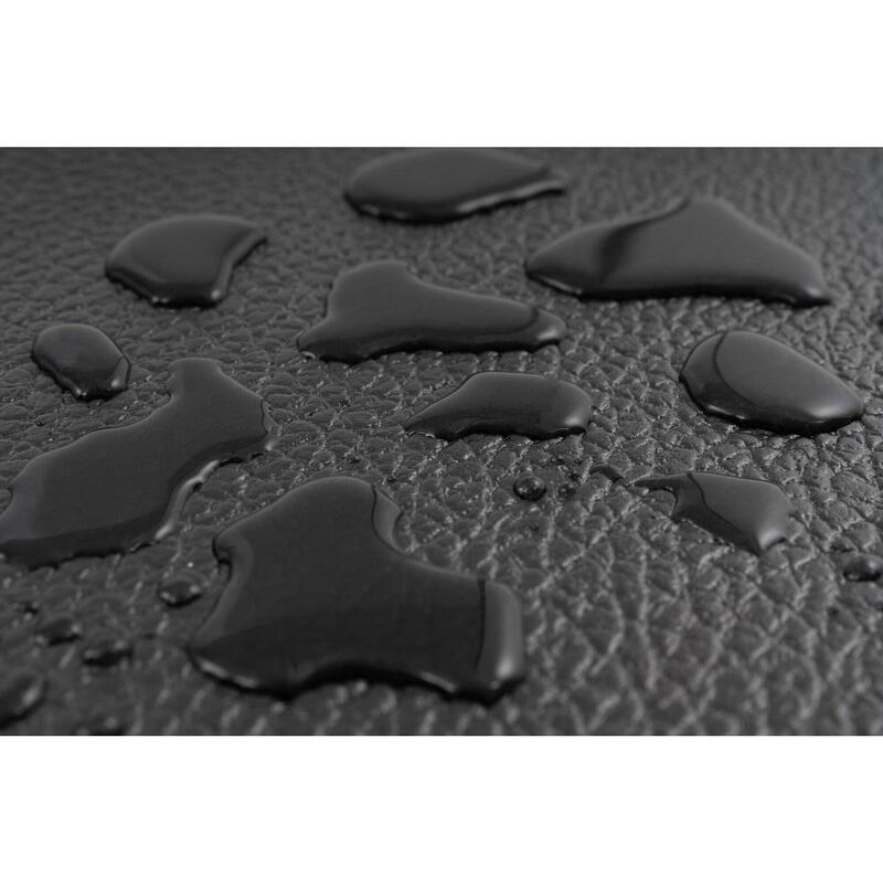 Ochranná podložka pod sportovní vybavení PVC 0,6cm 220x110cm