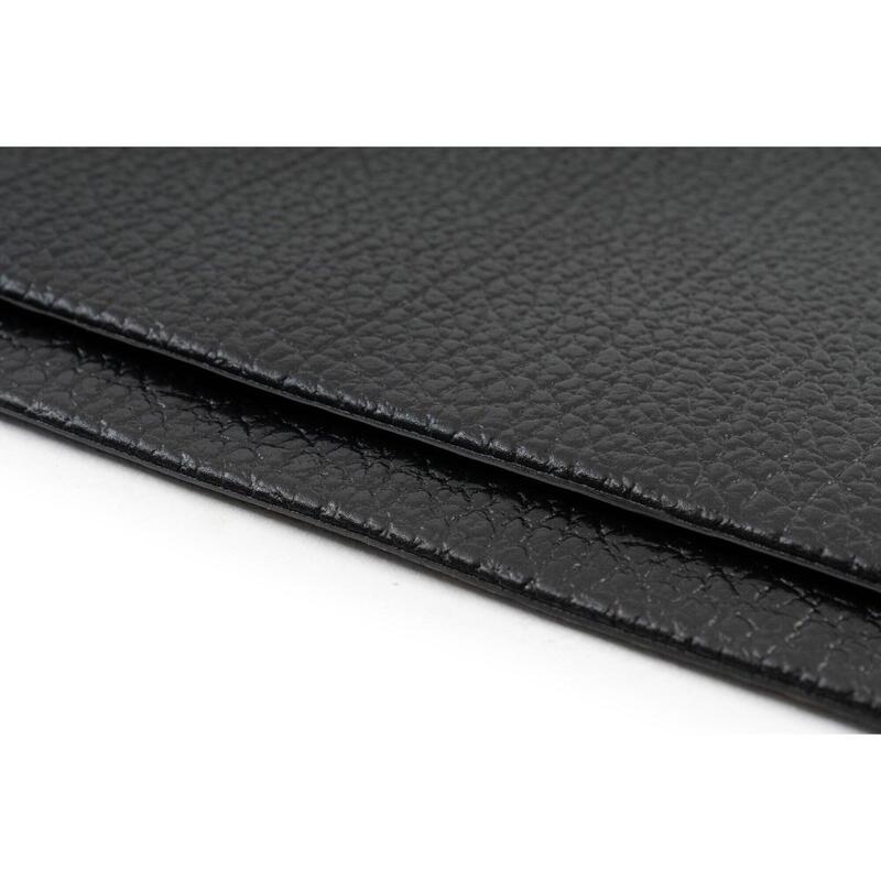 Ochranná podložka pod sportovní vybavení PVC 0,6cm 220x110cm
