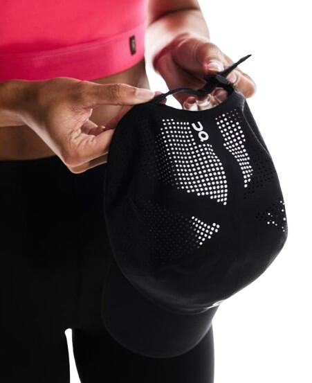 COURT CAP BLACK 3/3