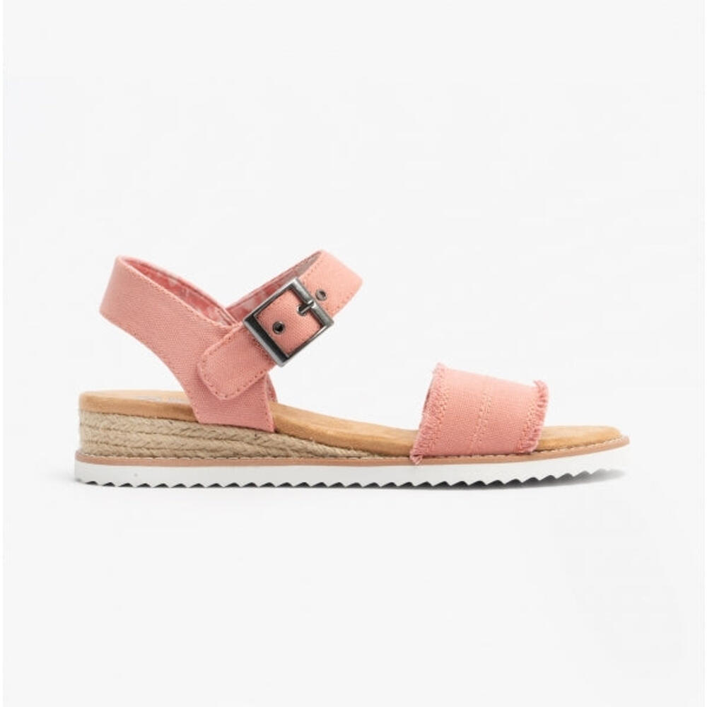 SKECHERS 113541/crl Desert Kiss-adobe Womens Buckle Strap Sandals