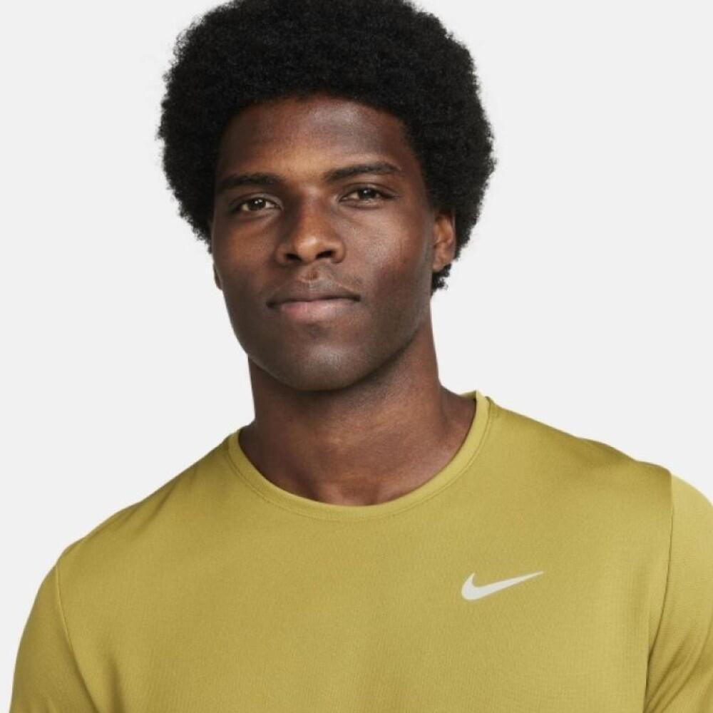 Camiseta de Running Hombre Nike Dri-Fit UV Miler Men´s Short-Sleeve Running Top 3/4