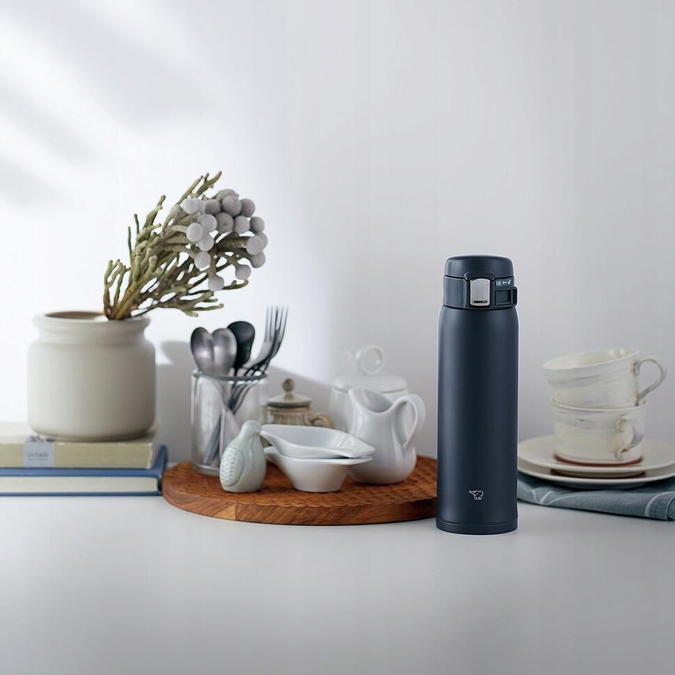 Kubek termiczny turystyczny Zojirushi 480 ml